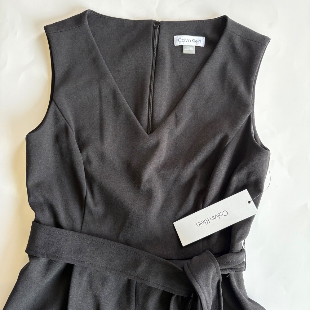 Calvin Klein Women's 4 Black Wide Leg Romper VNeck Belted‎ Sleeveless NEW